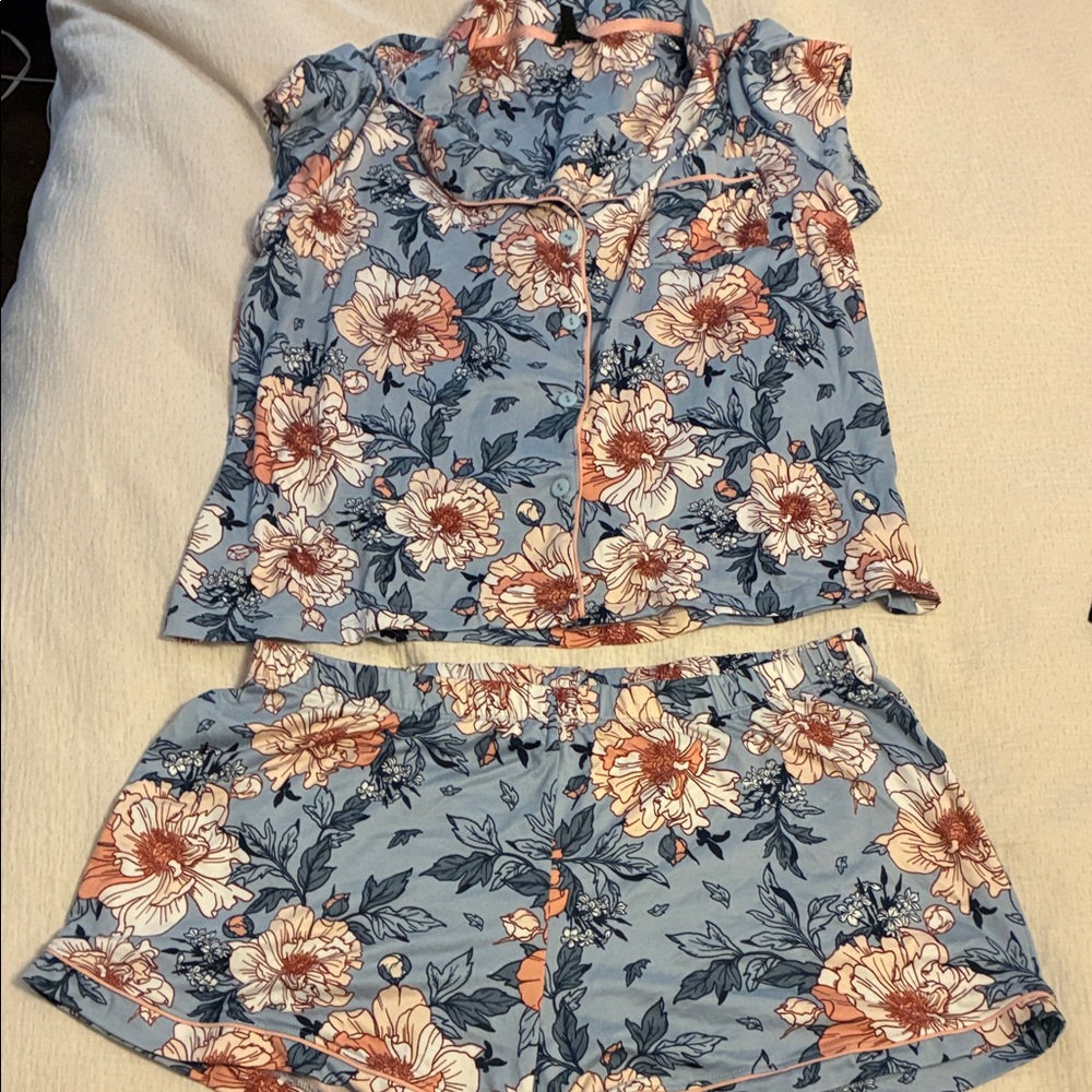Floral Pajama Set in Blue and Pink